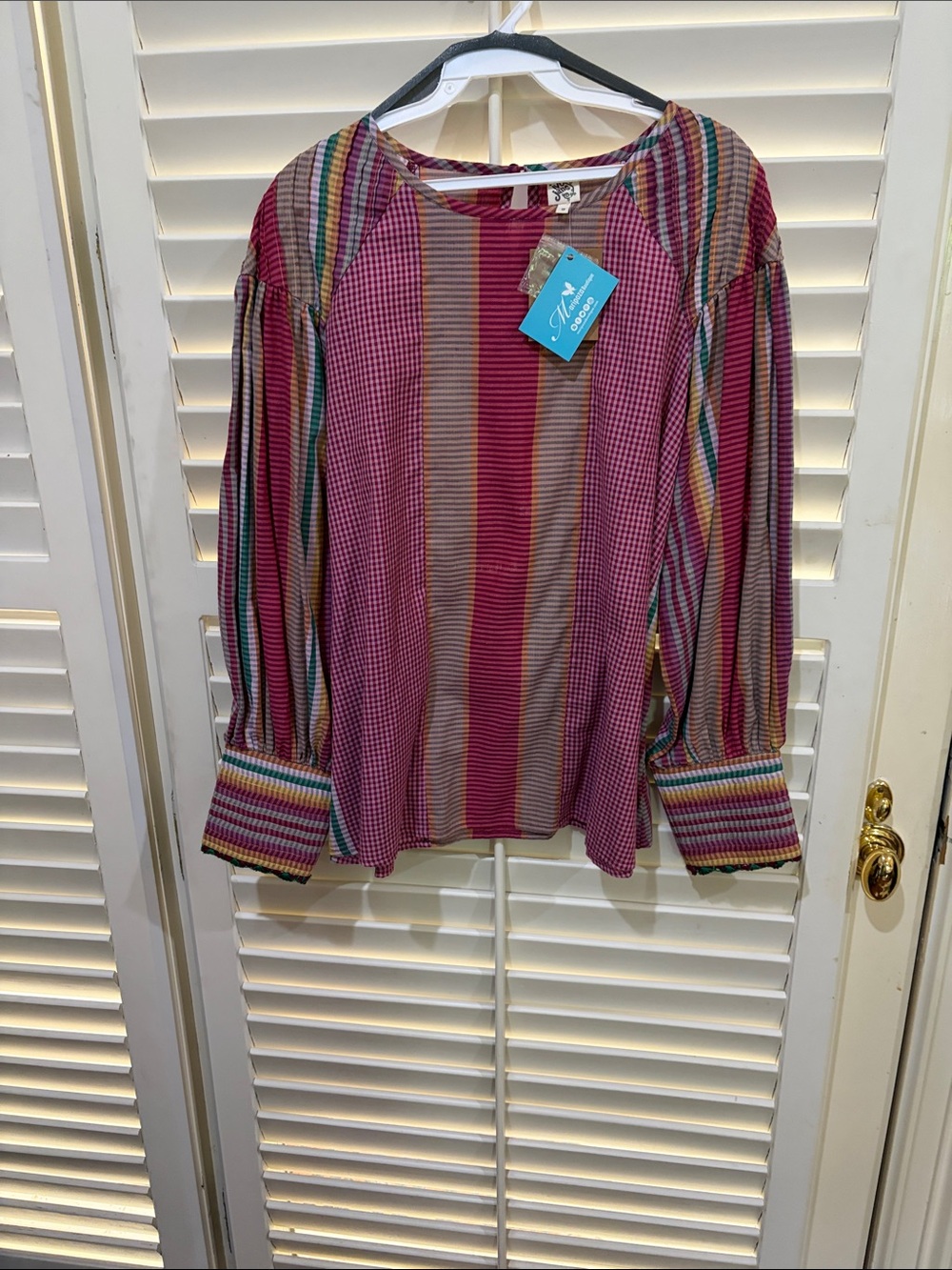 Ivy Jane Colorful Blouse. Small NWT